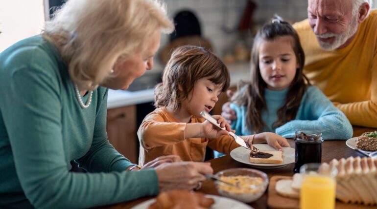 Step-by-Step Guide to Canada’s Parents & Grandparents Program (PGP)