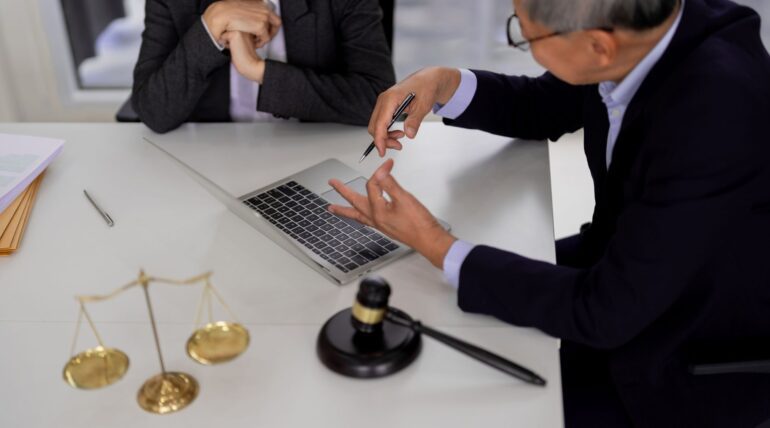 Top Professions for Provincial Nomination in Express Entry-Aligned PNP Streams – Expert Advice from the Best Immigration Consultant in Calgary