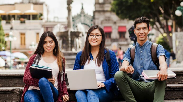 Certified Immigration Consultant (RCIC-IRB) Explains: Canada’s 2026 Study Permit Cap — What International Students Must Know Now