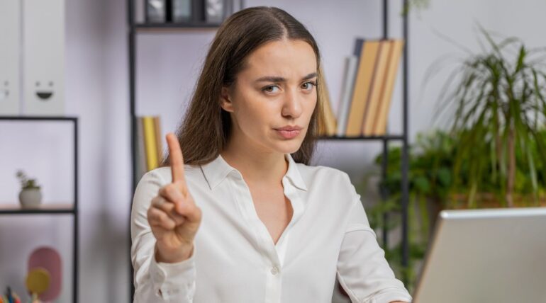 Trusted Immigration Consultant Reveals How to Avoid Common Spousal Sponsorship & Family Sponsorship Mistakes in Canada